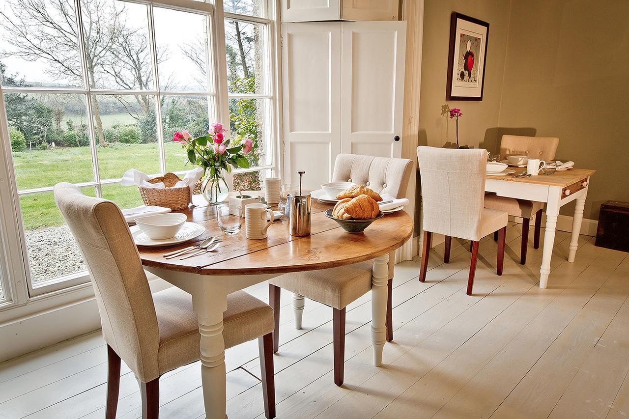 Bed and Breakfast Trewornan Manor Wadebridge Exterior foto