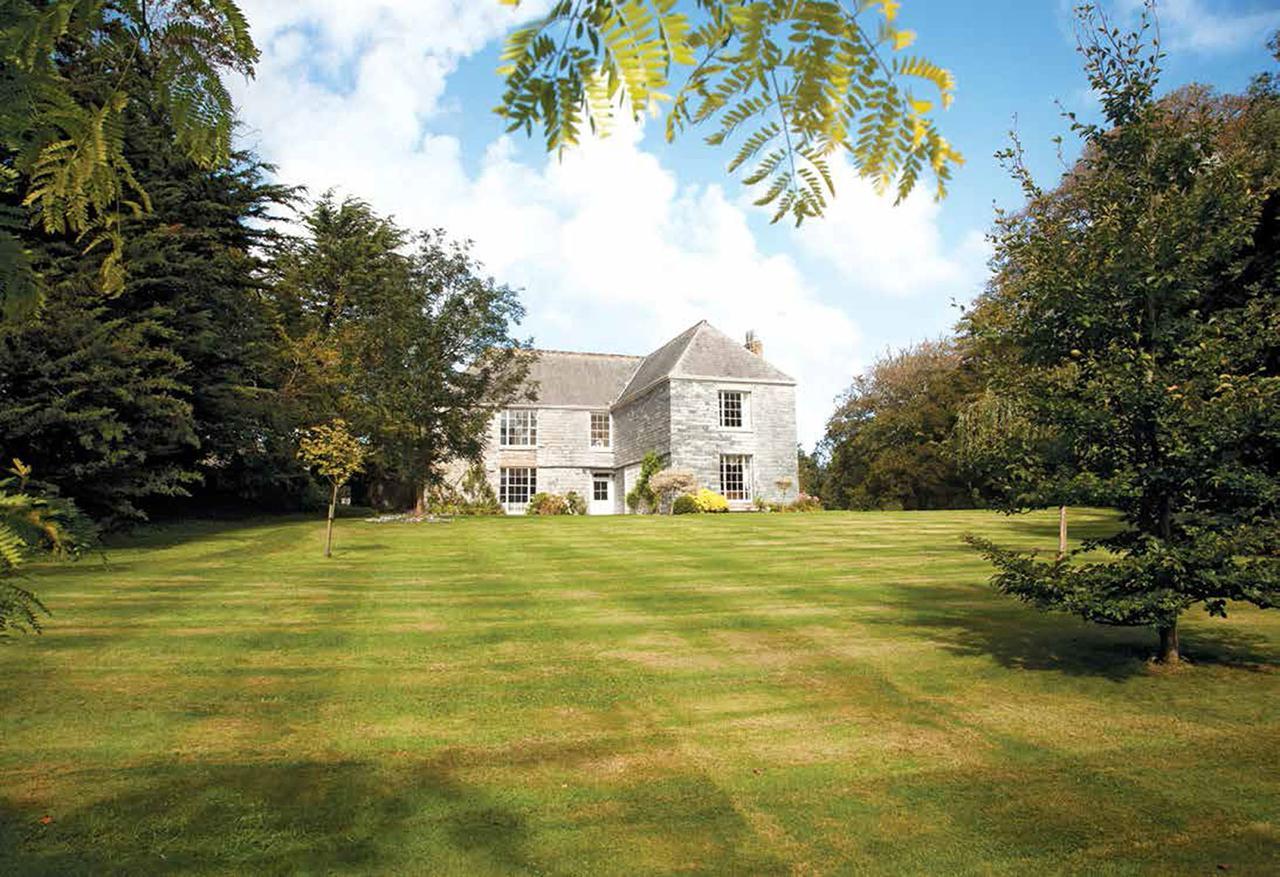 Bed and Breakfast Trewornan Manor Wadebridge Exterior foto