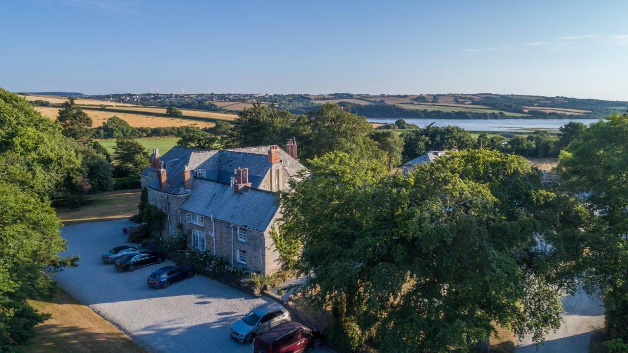 Bed and Breakfast Trewornan Manor Wadebridge Exterior foto