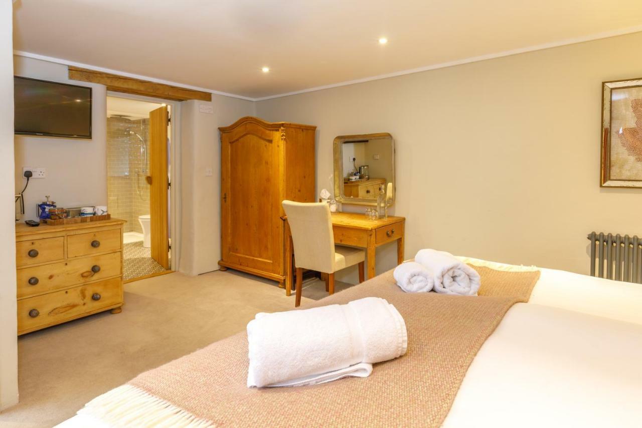 Bed and Breakfast Trewornan Manor Wadebridge Exterior foto
